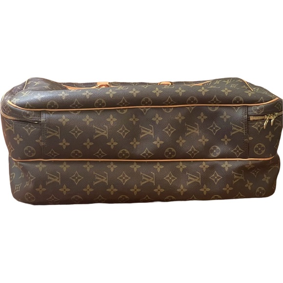 Louis Vuitton Travel Bag with Luggage Tag, Lock and Key, & COA - Picture 14 of 16